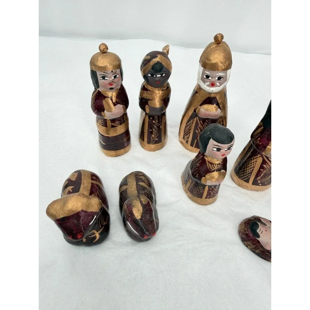 Nativity Scene Set VTG Hand Painted Wood Gold Burgundy Folk Art Tonala 12 Piece